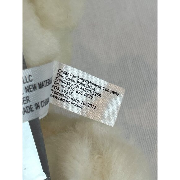 Peanuts Snoopy Plush Dog Toy Red Collar 7" Stuffed Animal Cedar Fair - Picture 8 of 9